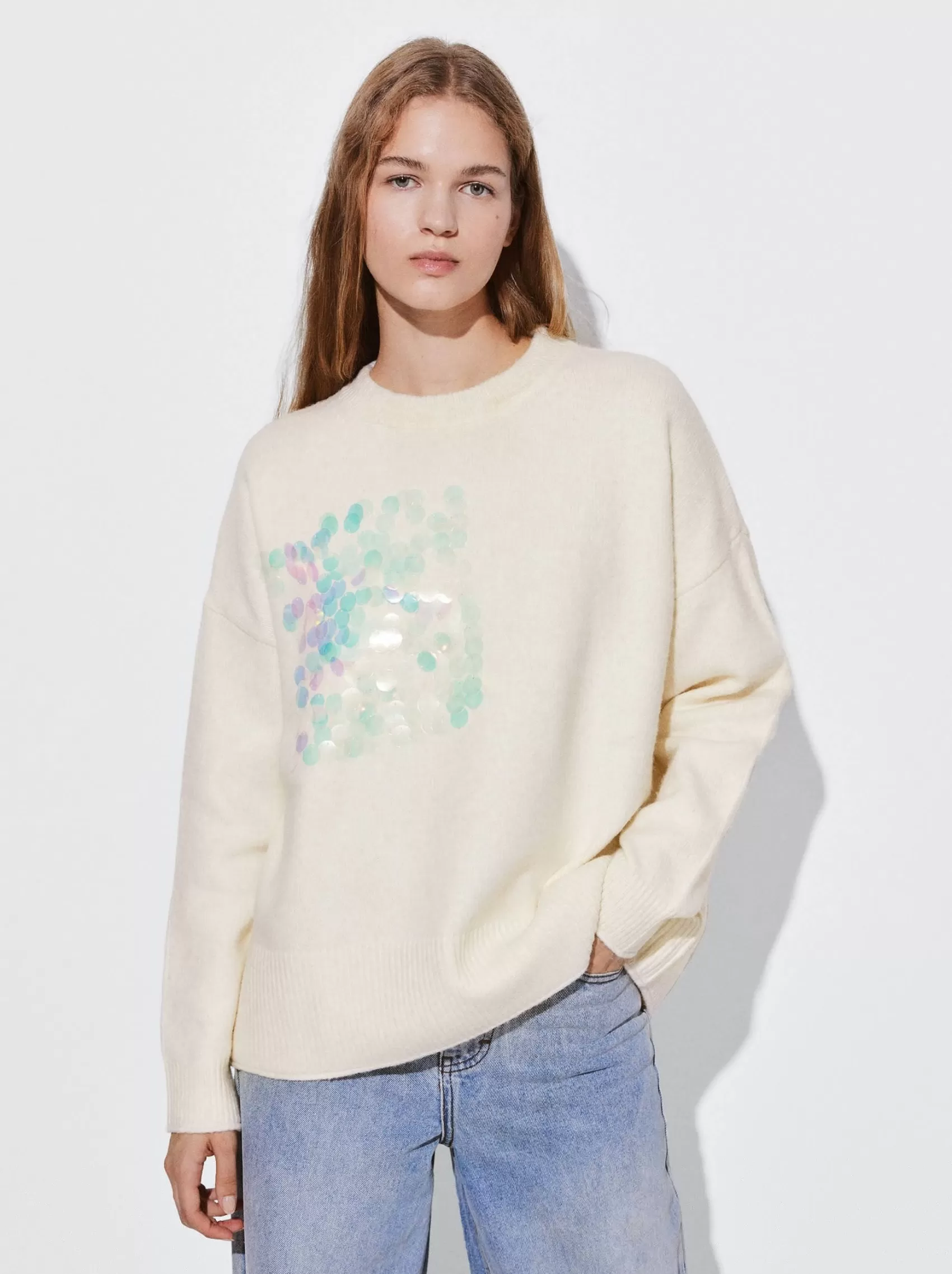 Sweter Z Dzianiny Z Cekinami | PARFOIS Best Sale