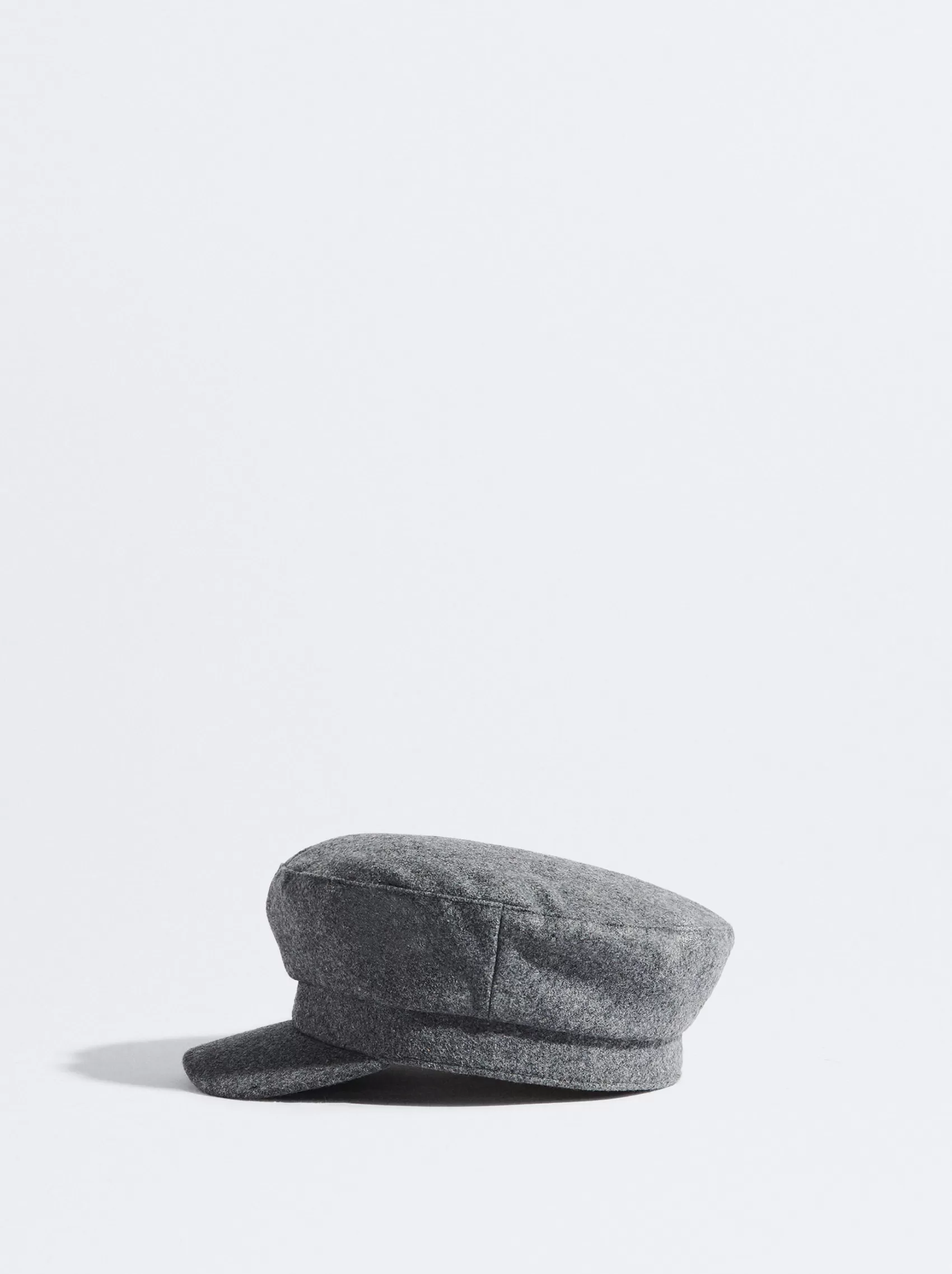 Welniany Beret | PARFOIS Online