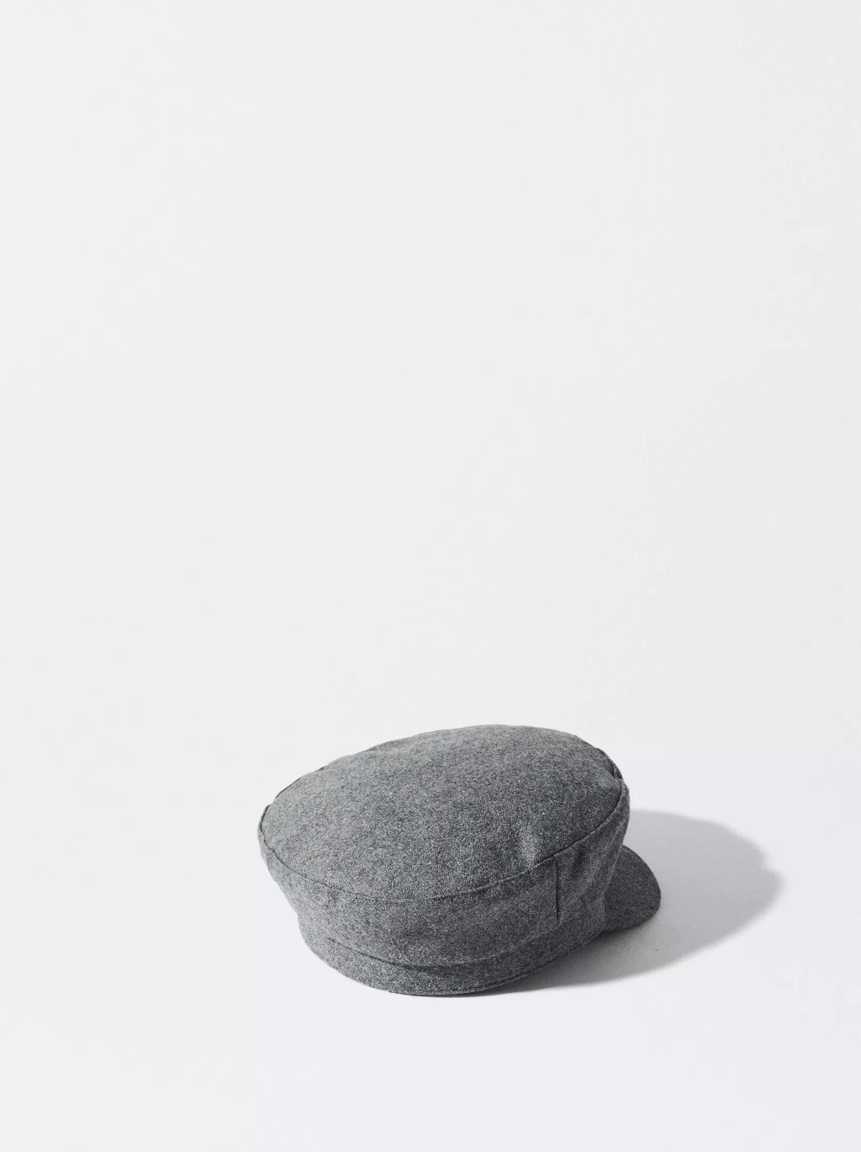 Welniany Beret | PARFOIS Online