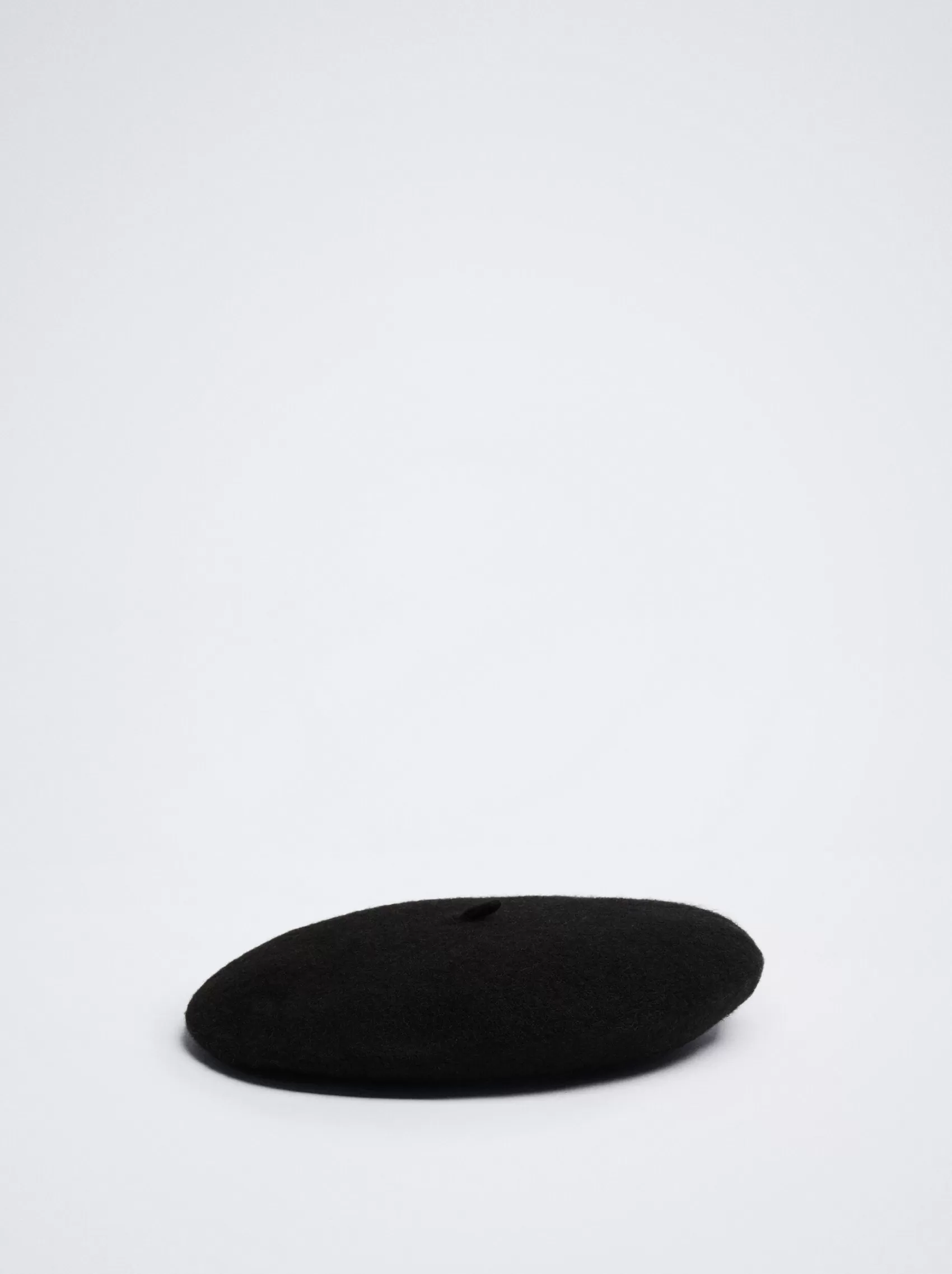 Welniany Beret | PARFOIS Online